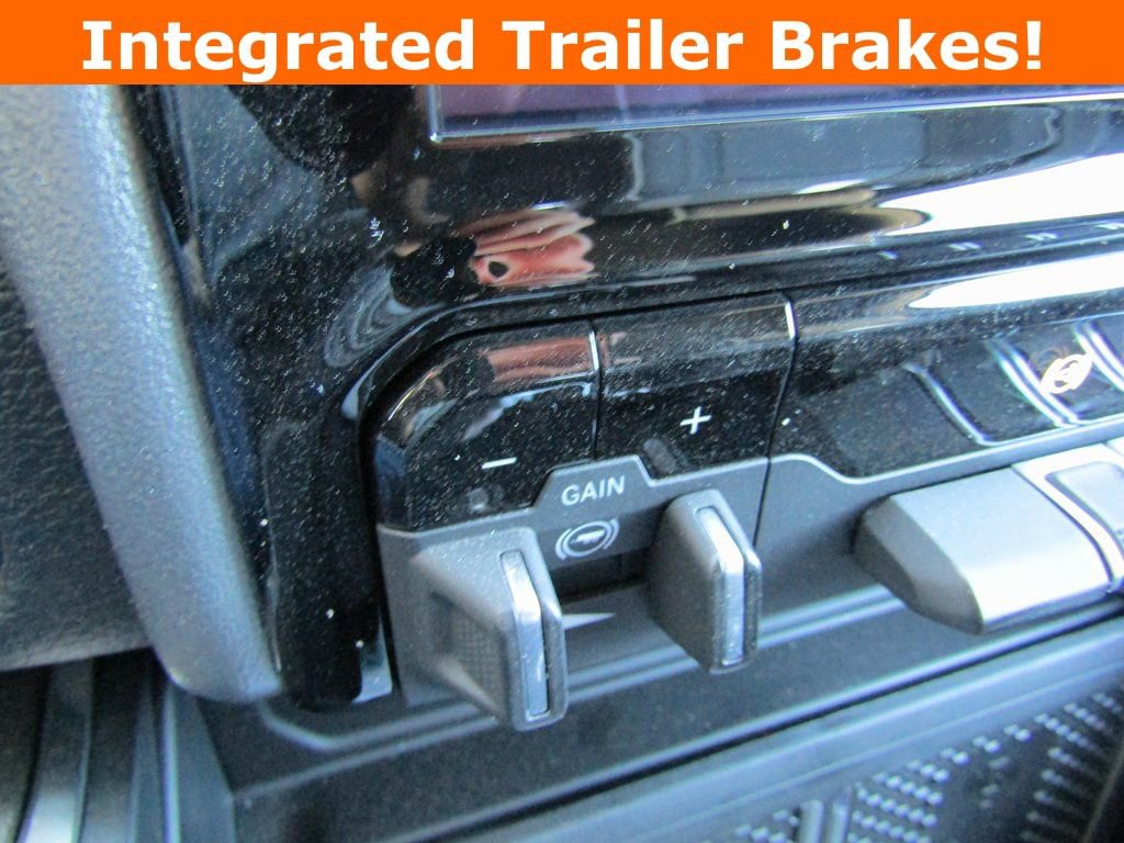 New 2025 RAM 2500 Laramie w/ Sport Appearance Package image 21