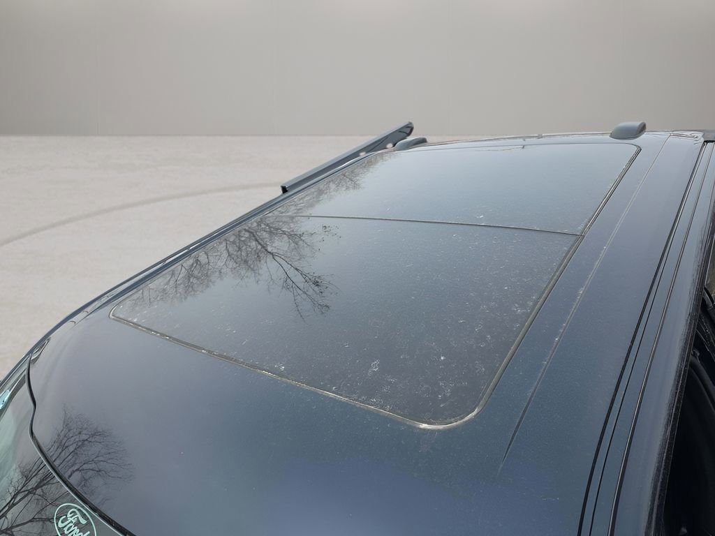 Used 2025 Ford F150 Lariat image 8