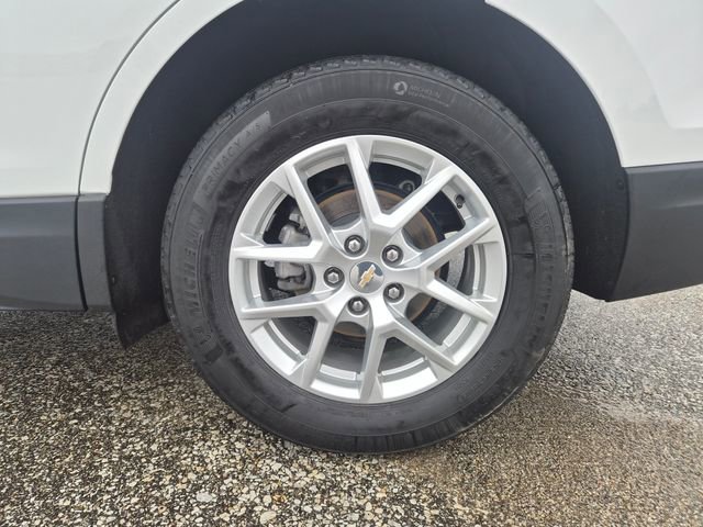 Used 2024 Chevrolet Equinox LT FWD image 9