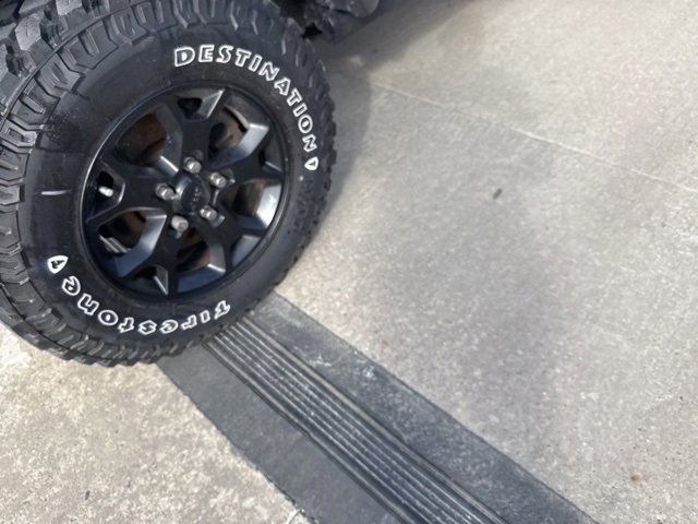 Used 2022 Jeep Wrangler Unlimited Sport image 2