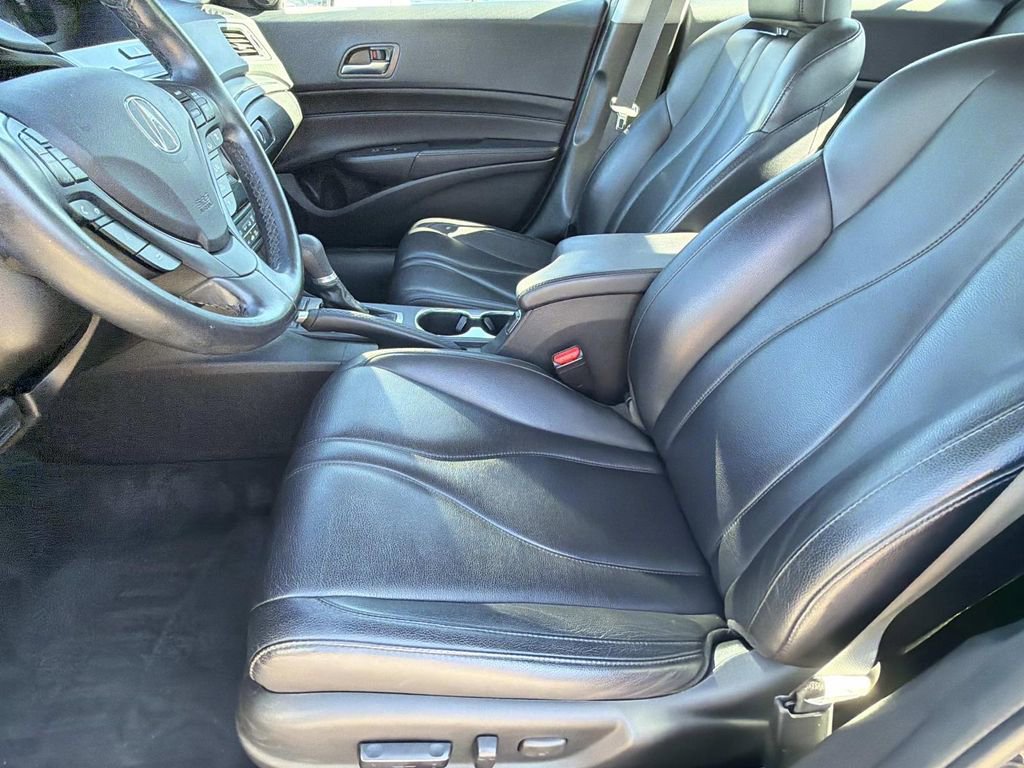 Used 2022 Acura ILX image 14