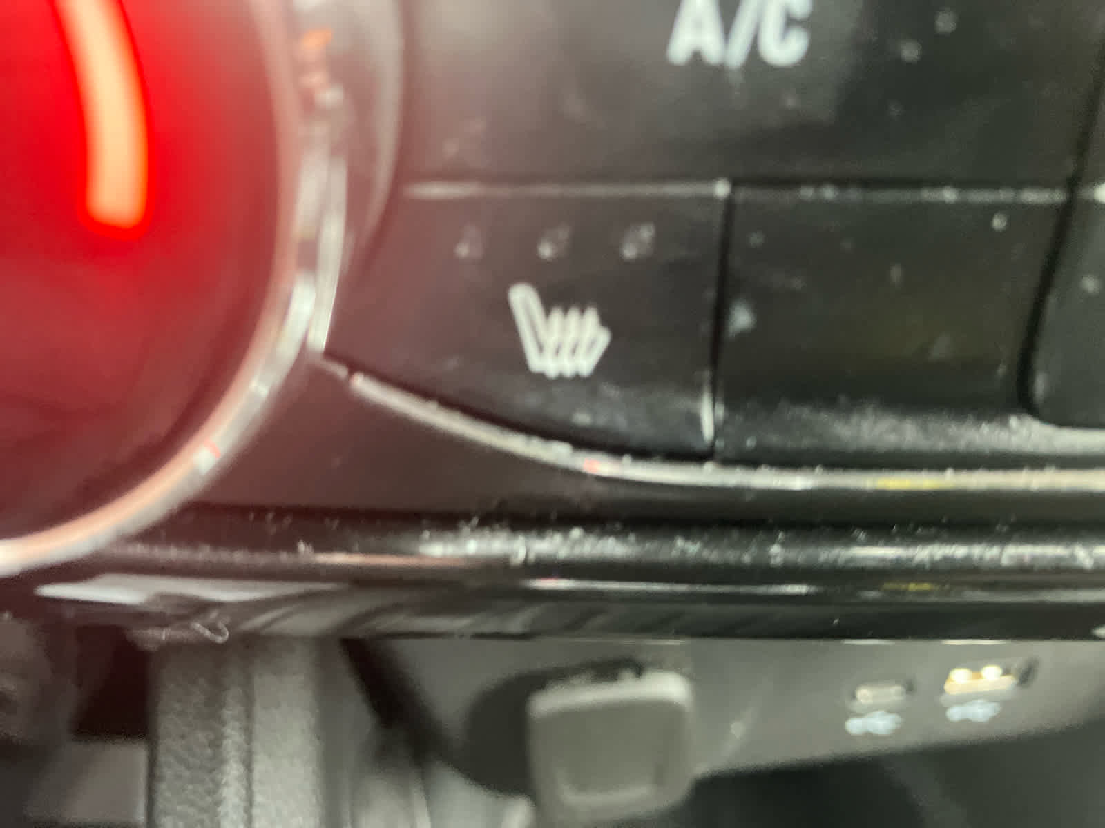 Used 2024 Chevrolet TrailBlazer ACTIV w/ Driver Confidence Package image 23