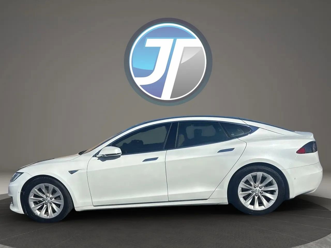 Used 2016 Tesla Model S 60 image 14