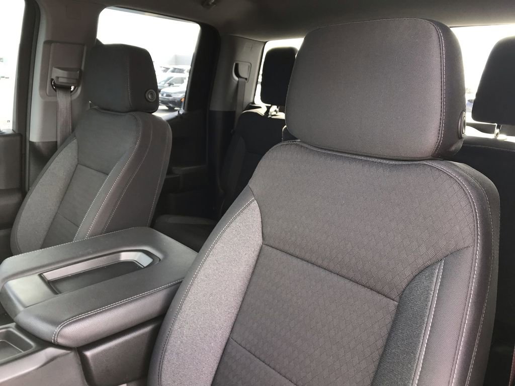 Used 2024 Chevrolet Silverado 1500 Custom image 11