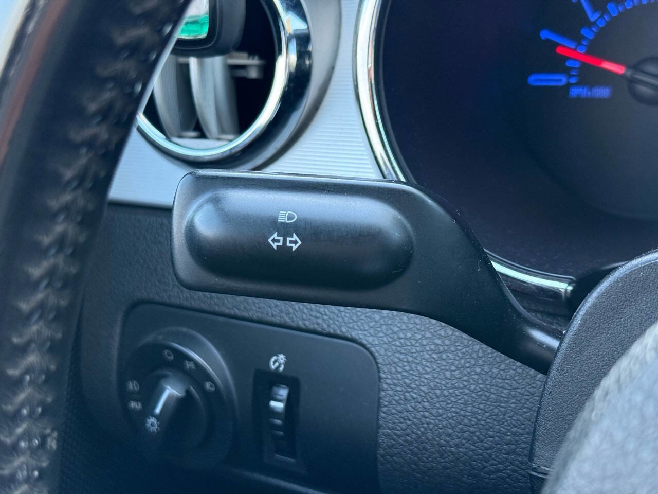 Used 2006 Ford Mustang GT Premium RWD image 28