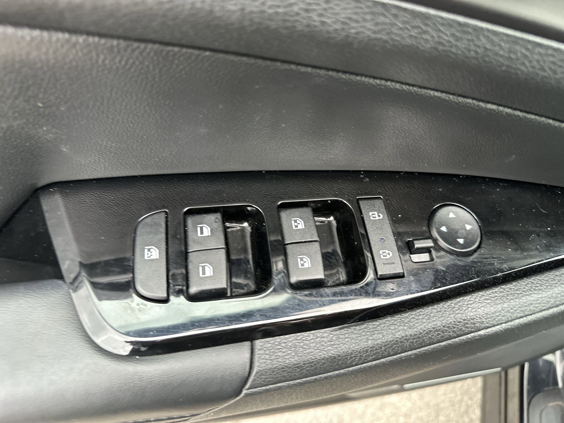 Certified 2024 Kia Sportage EX image 15