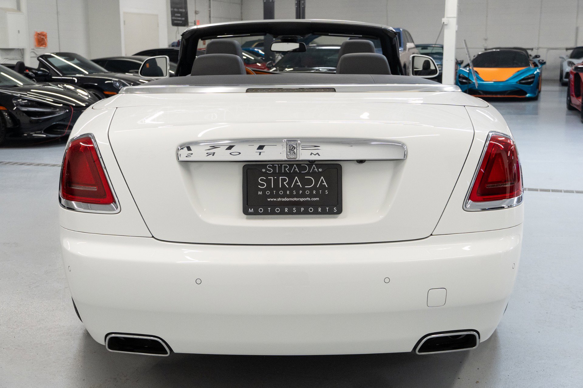 Used 2020 Rolls-Royce Dawn image 9