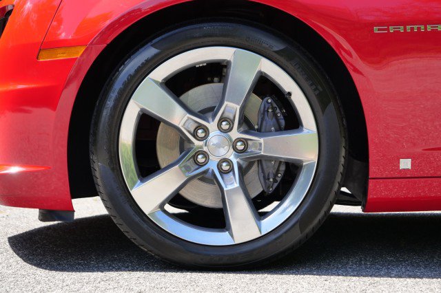 Used 2010 Chevrolet Camaro SS w/ RS Package RWD image 10