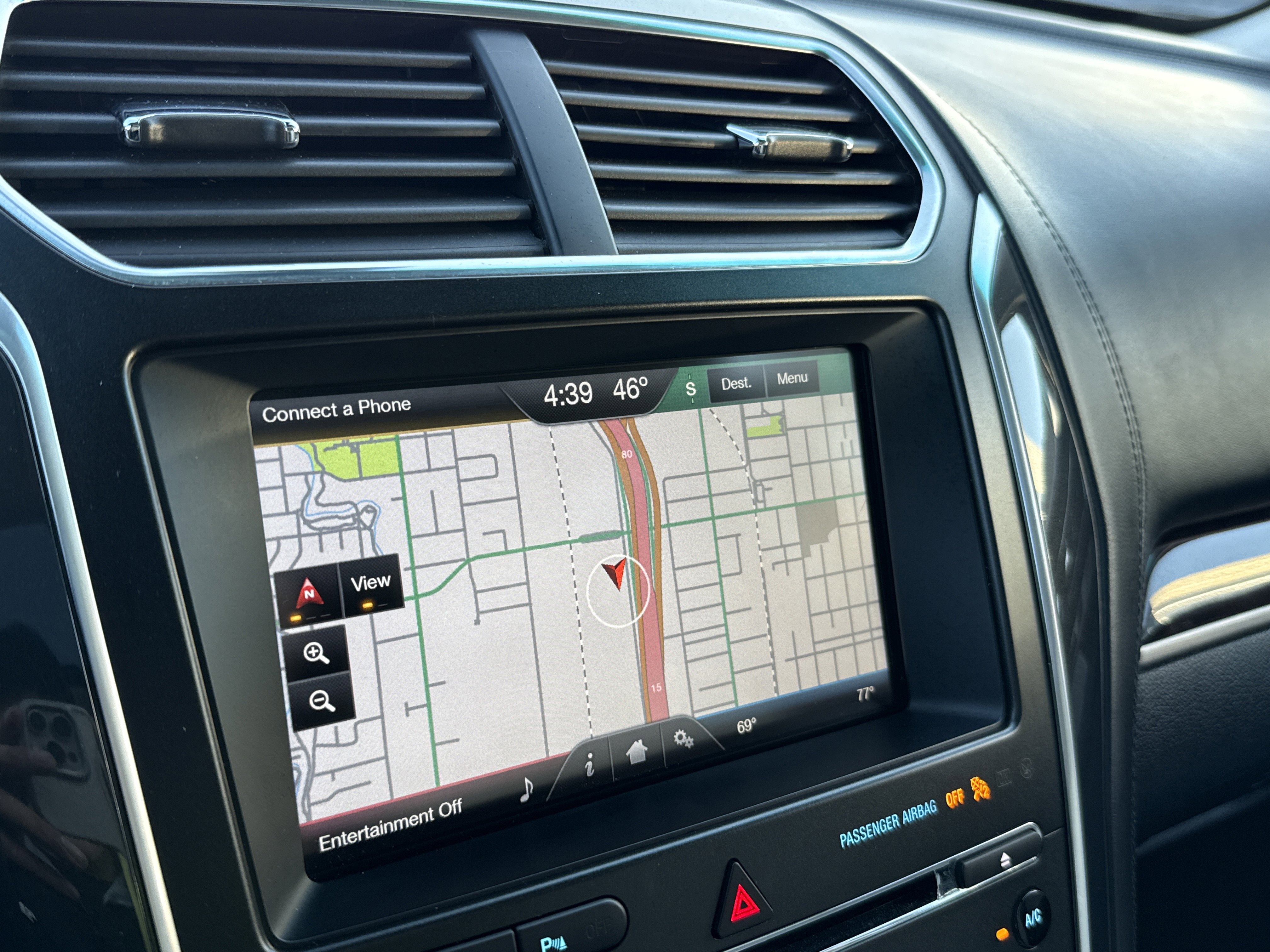 Used 2016 Ford Explorer Platinum image 22