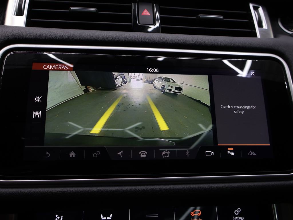 Used 2018 Land Rover Range Rover Sport HSE image 21