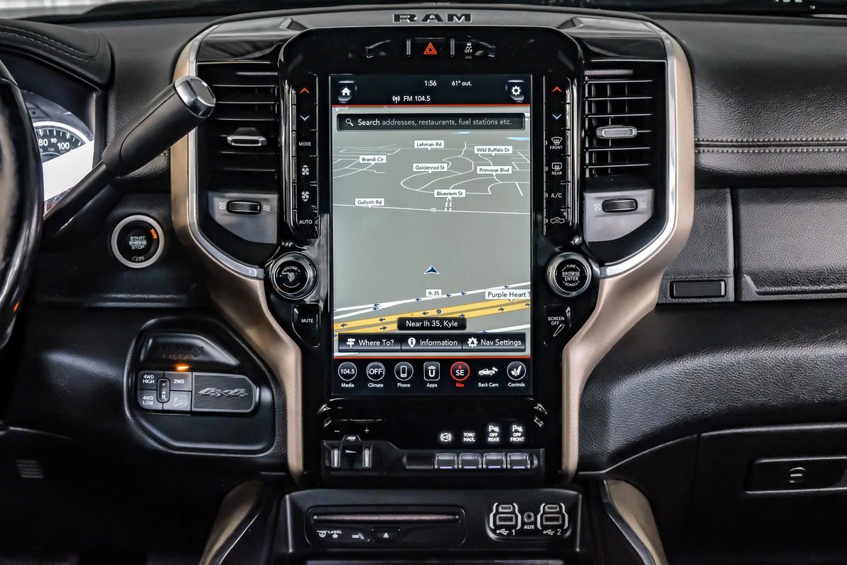 Used 2019 RAM 2500 Laramie w/ Black Appearance Package AWD/4WD image 25