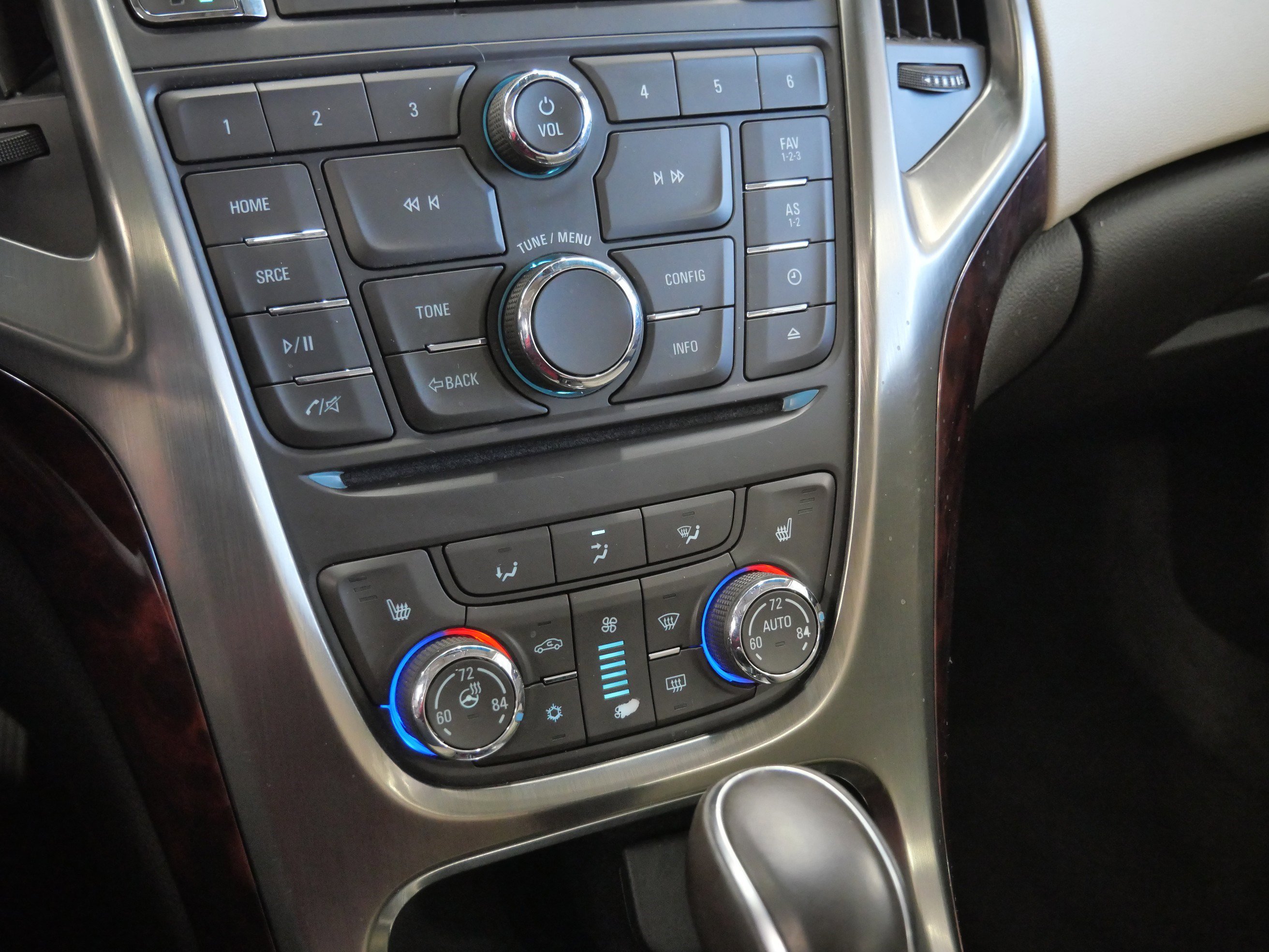 Used 2012 Buick Verano Leather image 24