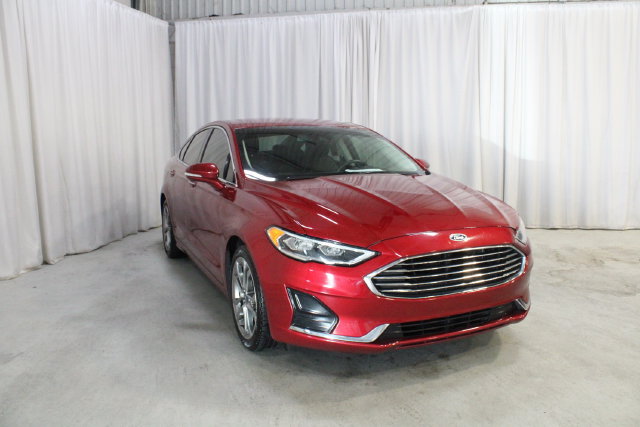 Used 2019 Ford Fusion SEL FWD image 36