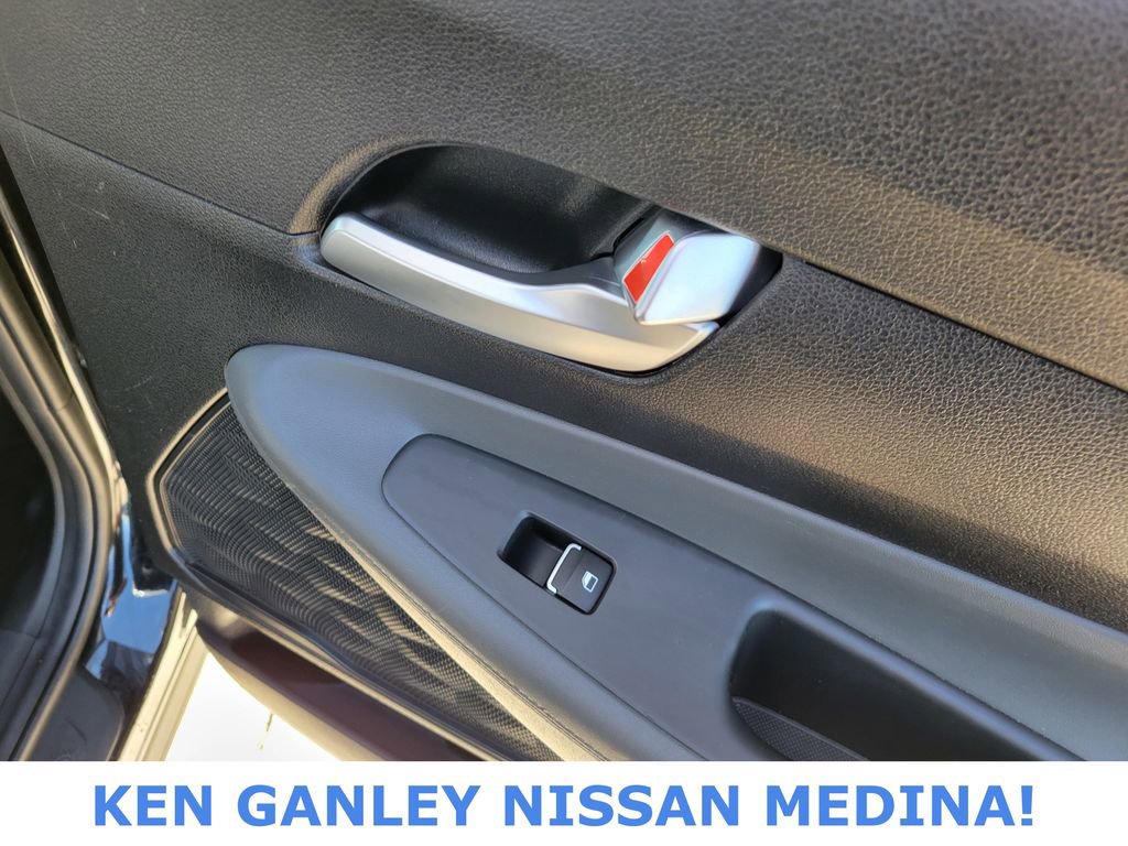 Used 2023 Hyundai Santa Fe SEL image 48