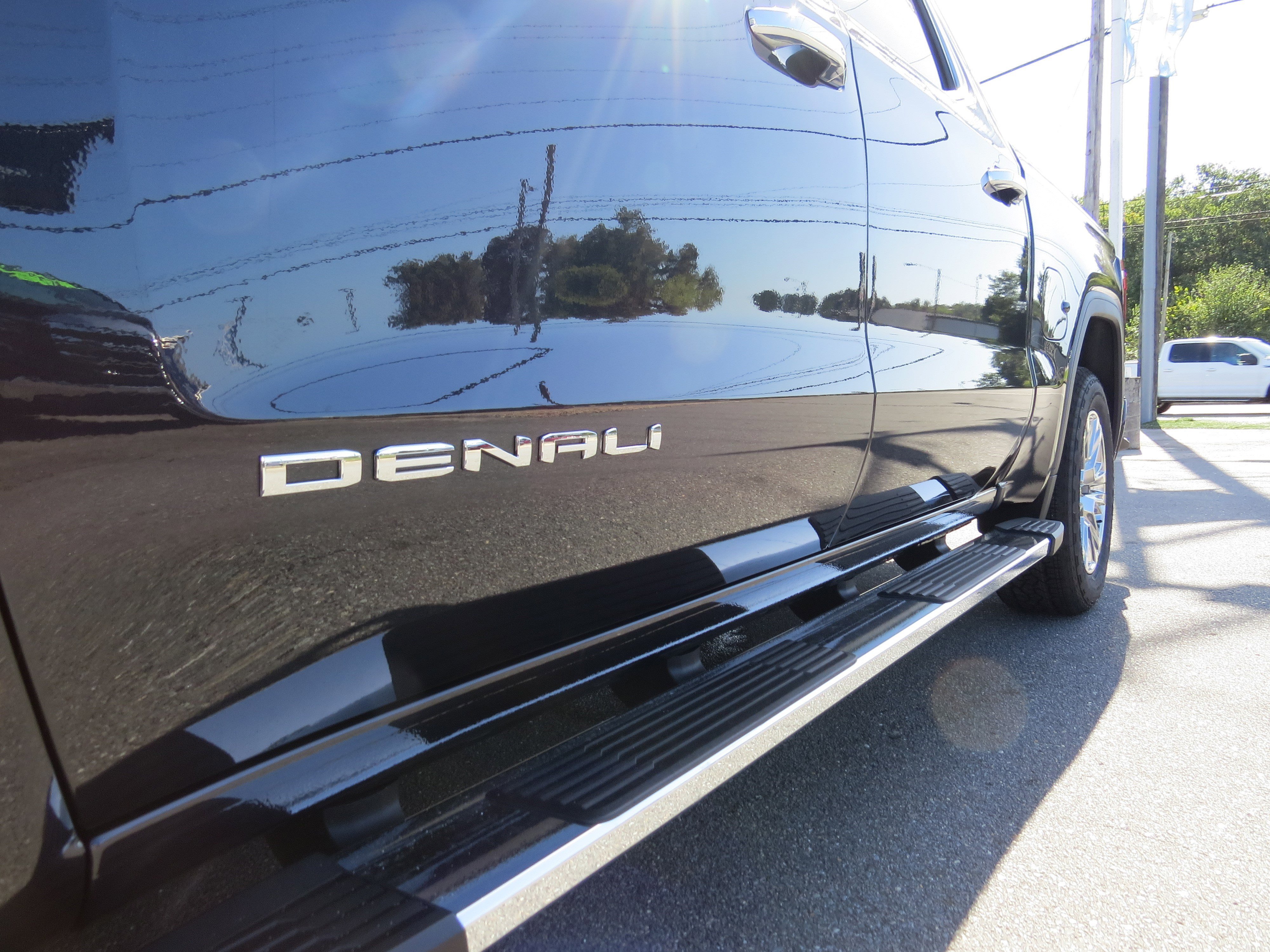 New 2026 GMC Sierra 1500 Denali w/ Technology Package image 17
