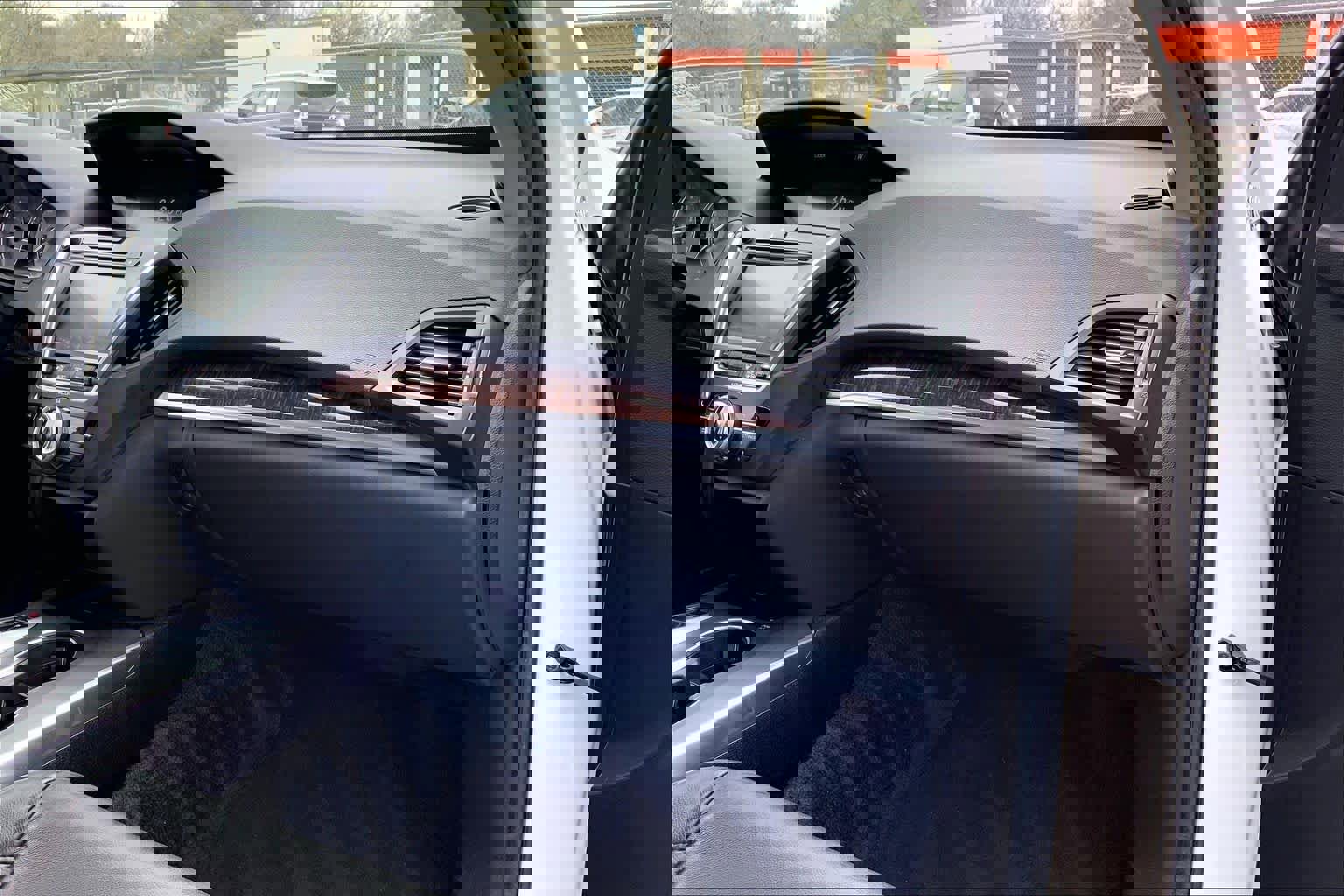 Used 2019 Acura MDX FWD image 17