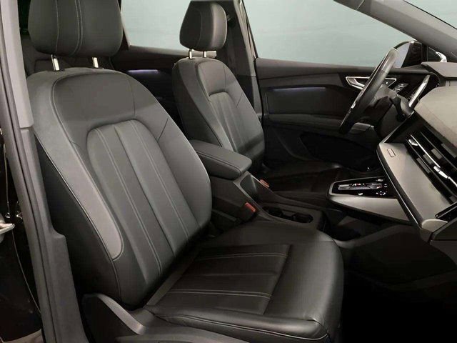 Used 2024 Audi Q4 e-tron Premium w/ Convenience Package image 83