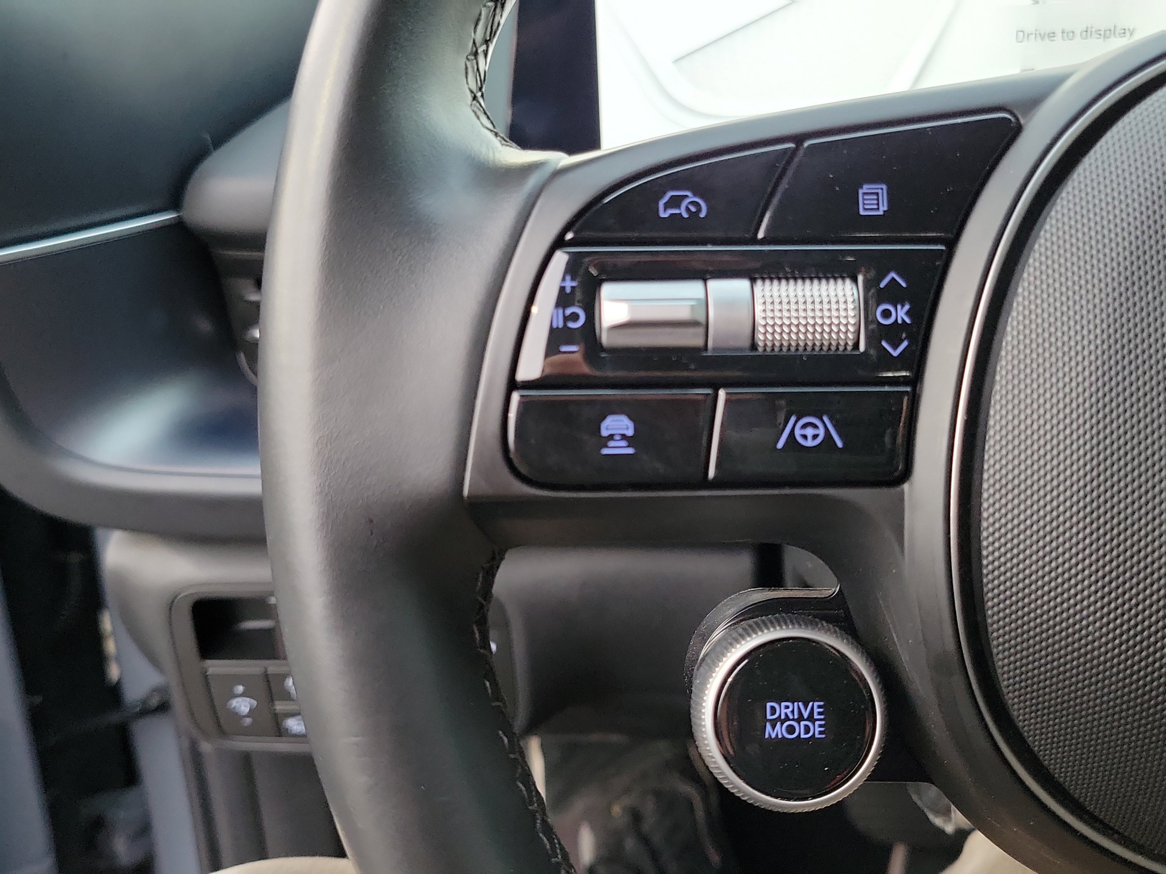 Used 2024 Hyundai Ioniq 6 SE RWD image 9