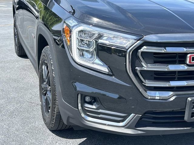 Used 2023 GMC Terrain AT4 AWD/4WD image 10