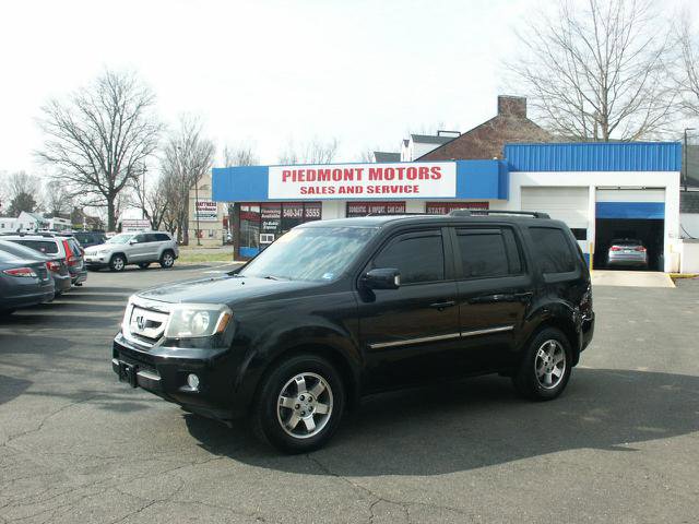 Used 2010 Honda Pilot Touring image 1
