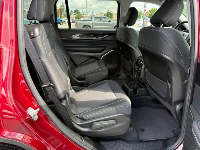Used 2022 Jeep Grand Cherokee L Laredo w/ Luxury Tech Group I RWD image 24