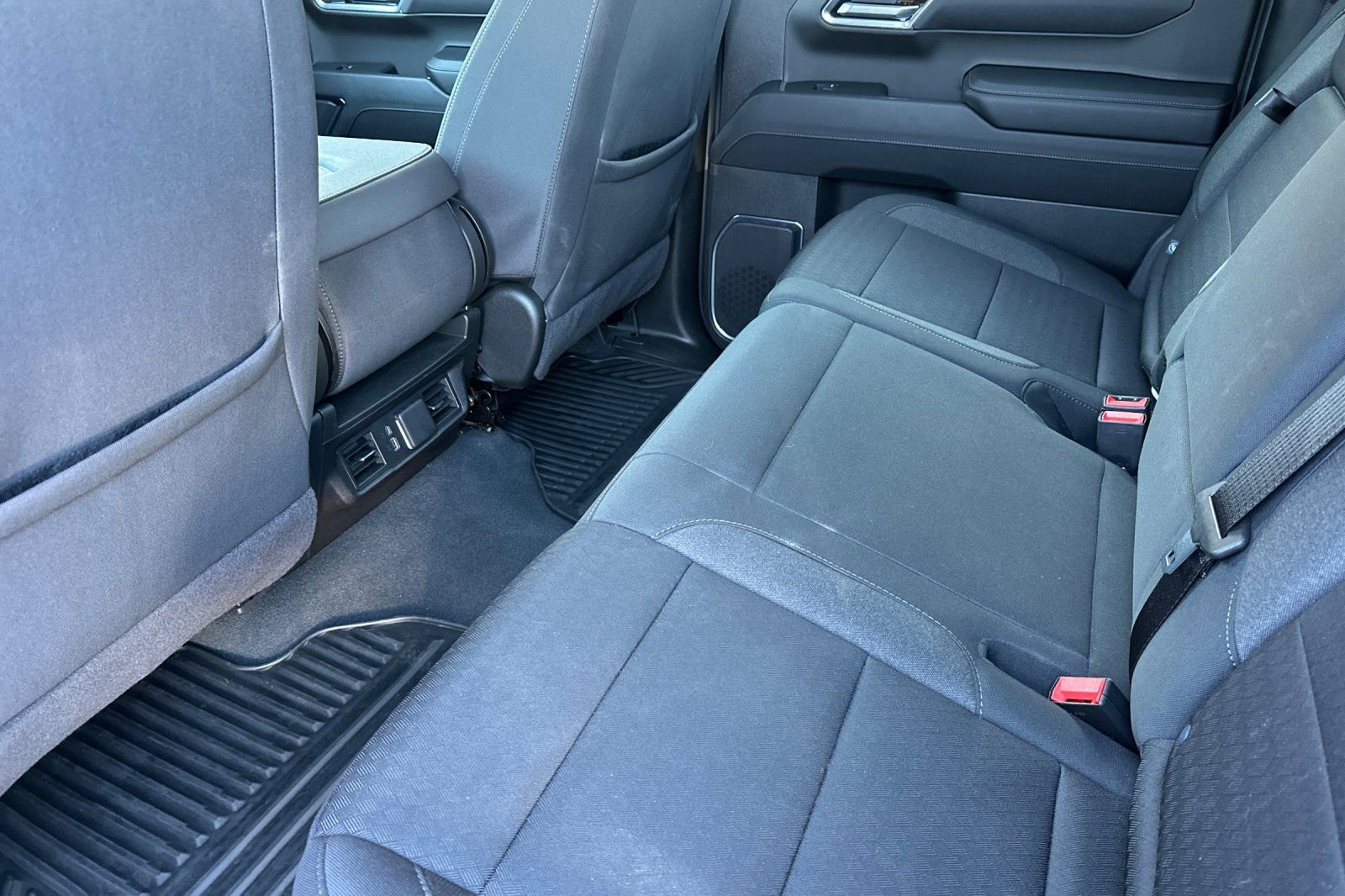 Used 2025 GMC Sierra 1500 Elevation image 13