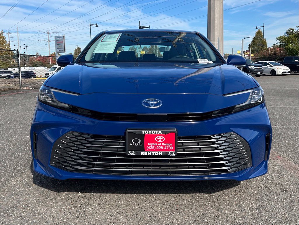 Certified 2025 Toyota Camry XLE FWD image 2