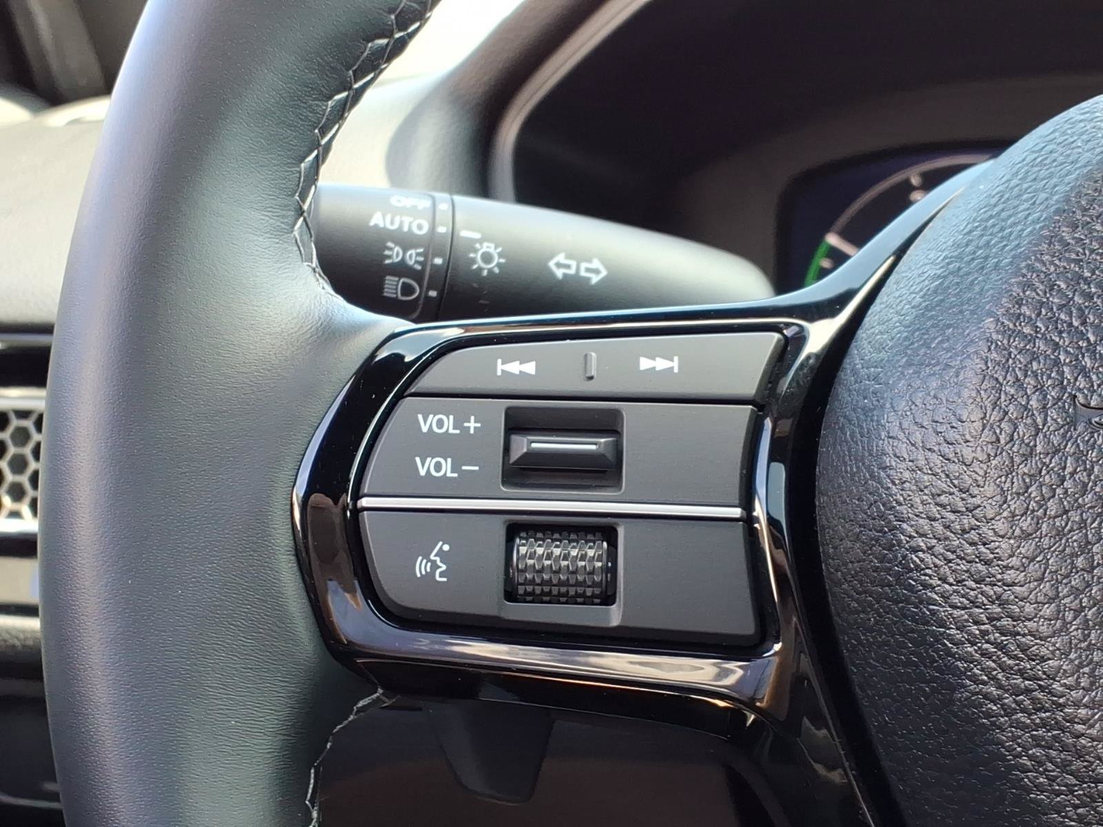Certified 2025 Honda Civic Sport Touring image 27