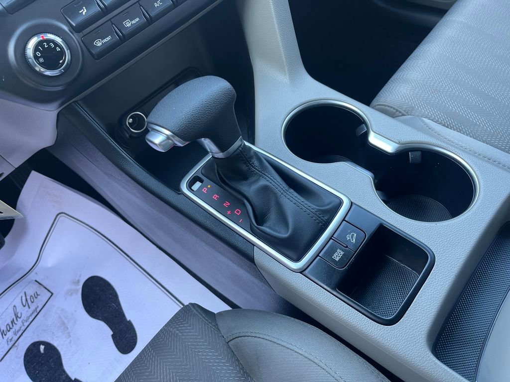 Used 2020 Kia Sportage LX image 25