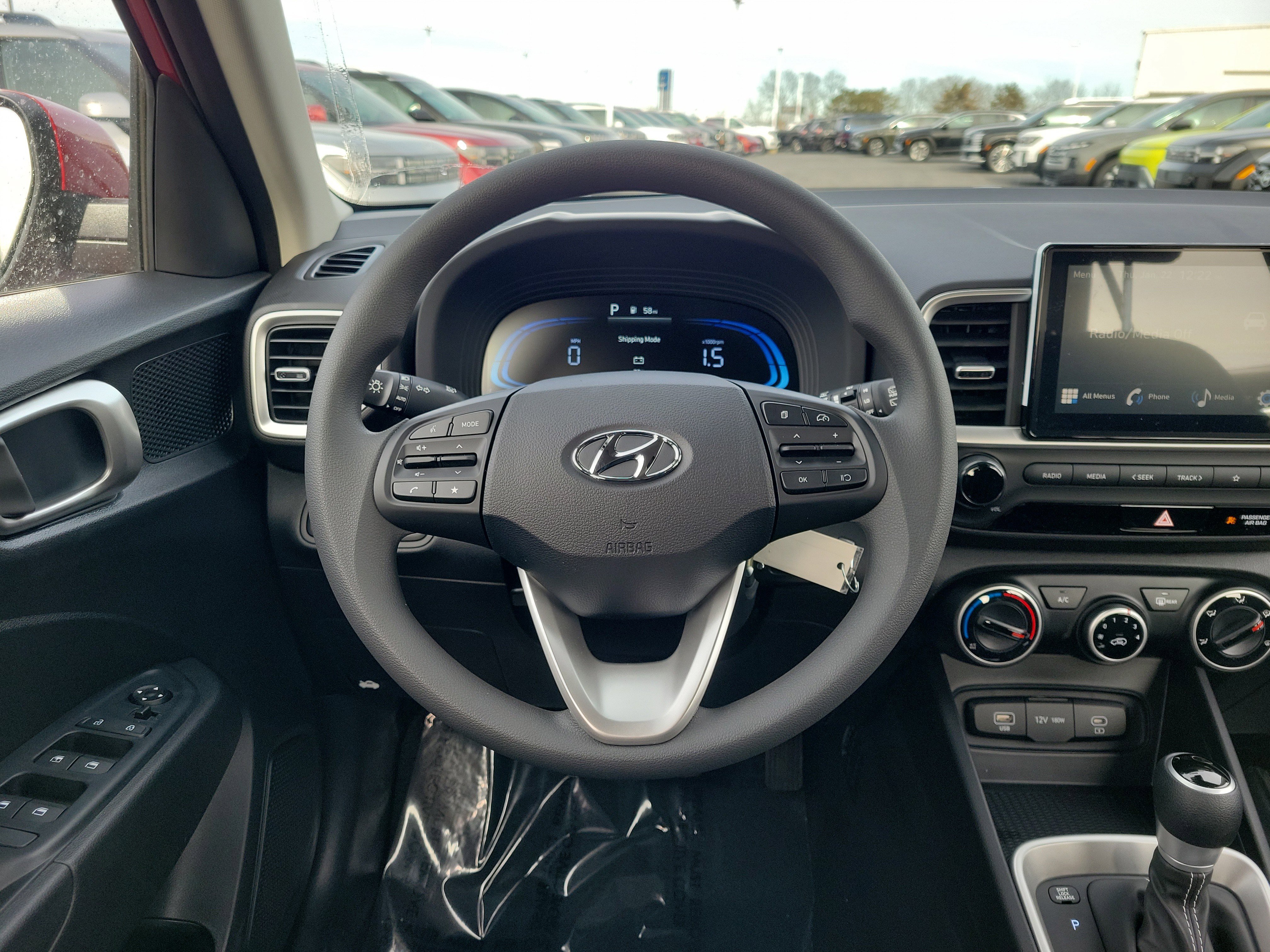 New 2026 Hyundai Venue SE image 8