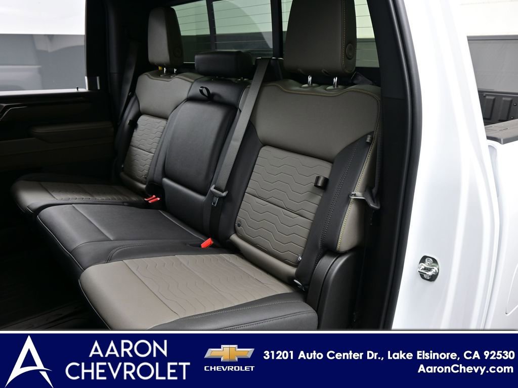 New 2026 Chevrolet Silverado 2500 ZR2 AWD/4WD image 15