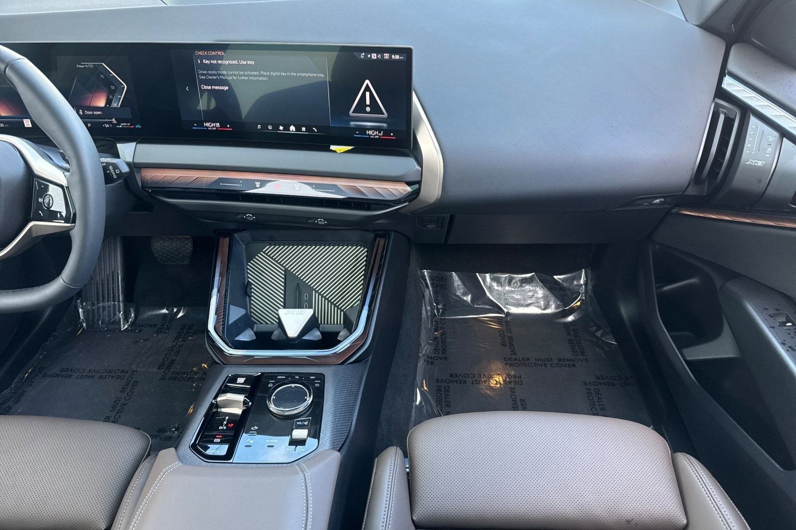 Used 2025 BMW X3 xDrive30i w/ Convenience Package image 28