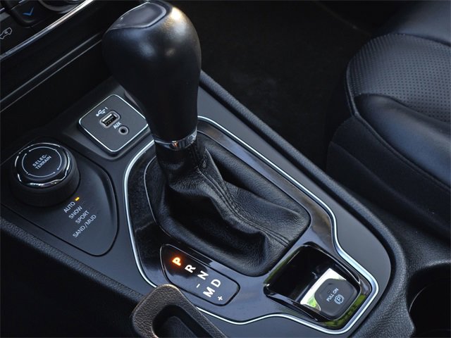 Used 2022 Jeep Cherokee Limited image 23