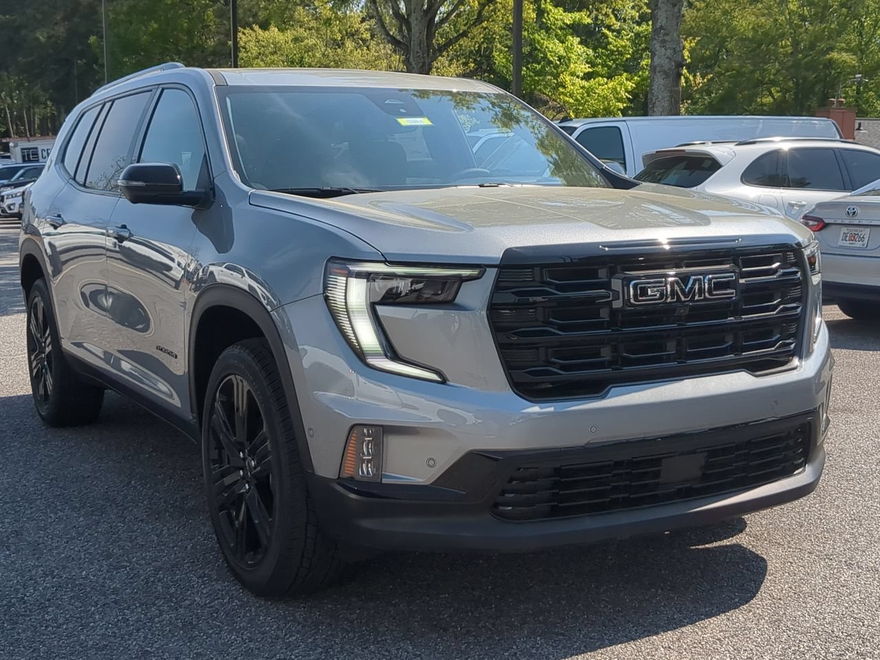 New 2026 GMC Acadia Elevation w/ Super Cruise Package AWD/4WD image 2
