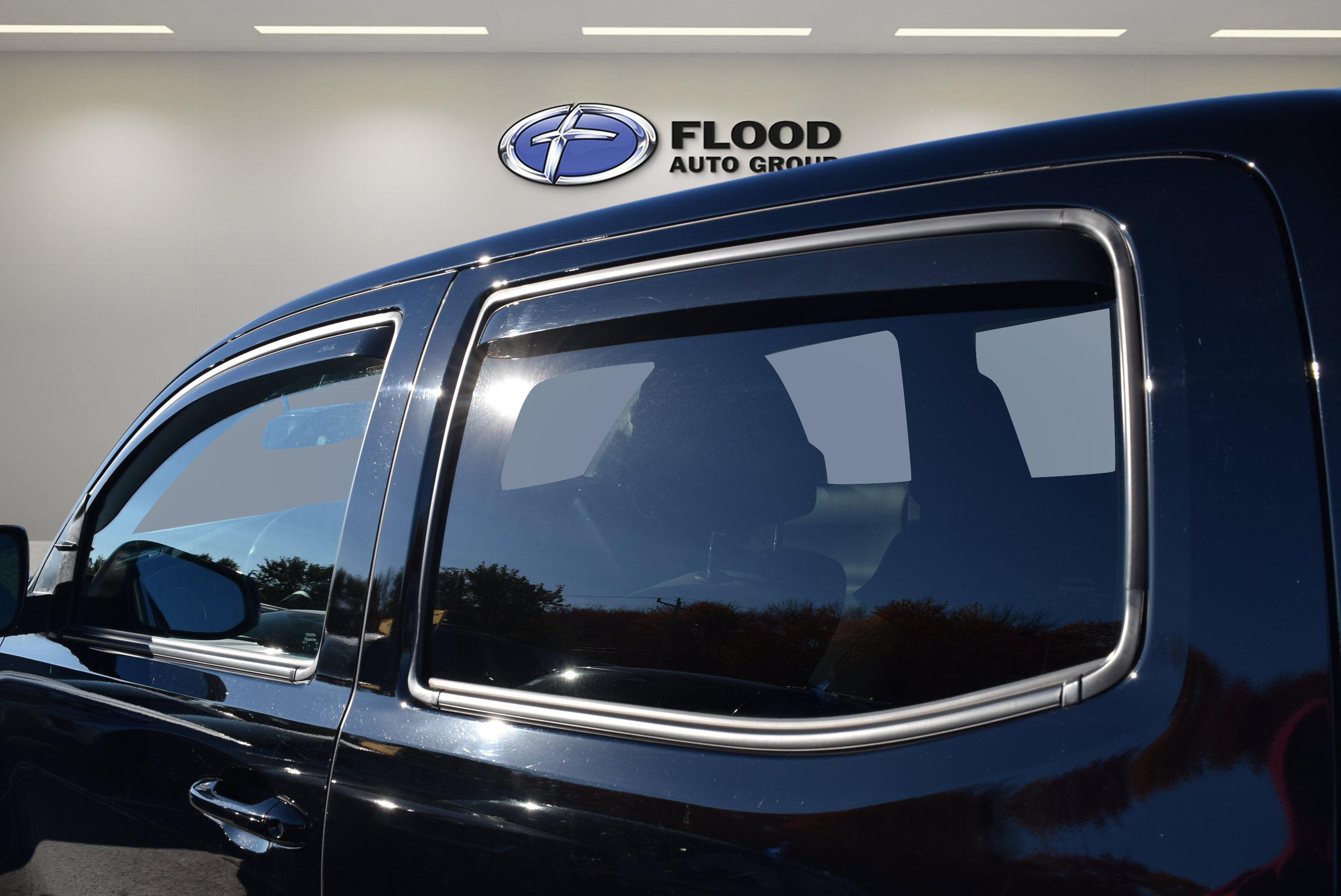 Used 2023 Toyota Tacoma TRD Off-Road AWD/4WD image 9
