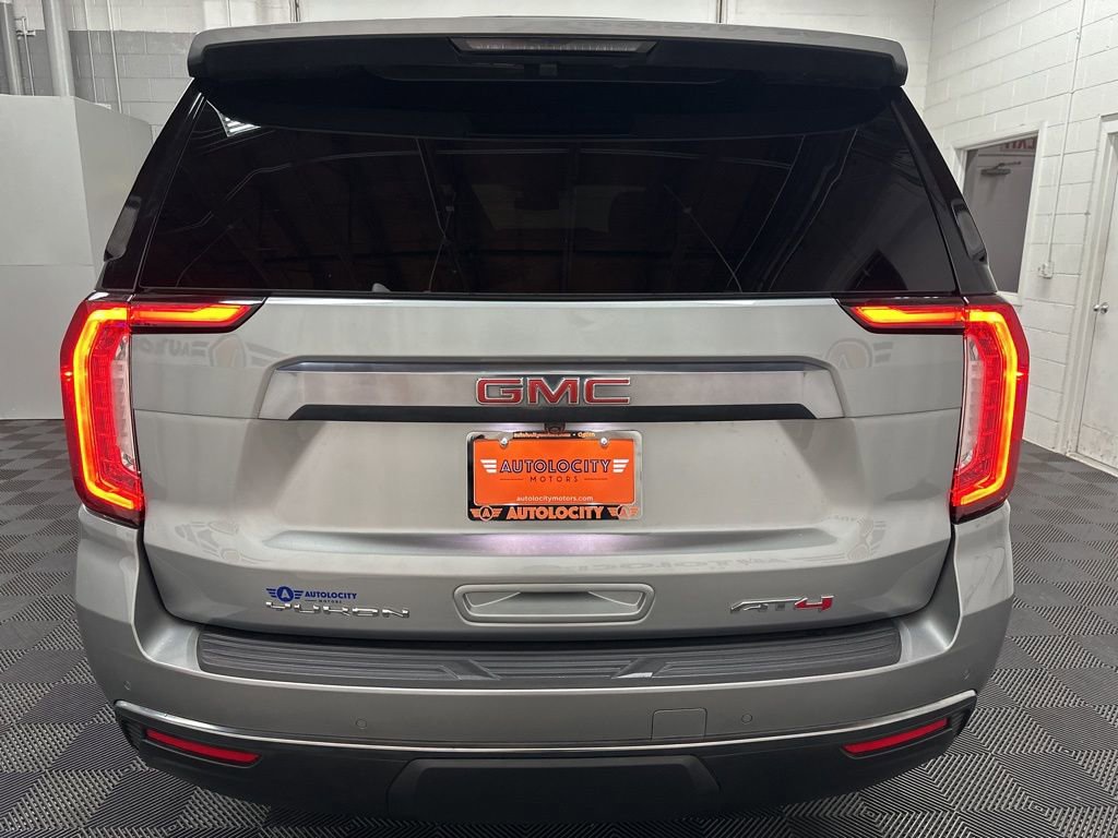 Used 2024 GMC Yukon AT4 w/ Technology Package image 9