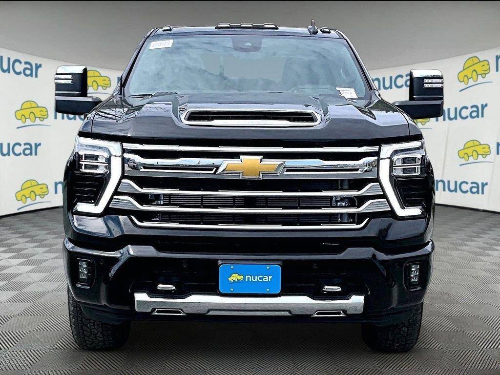 New 2026 Chevrolet Silverado 3500 High Country w/ High Country Premium Package AWD/4WD image 3