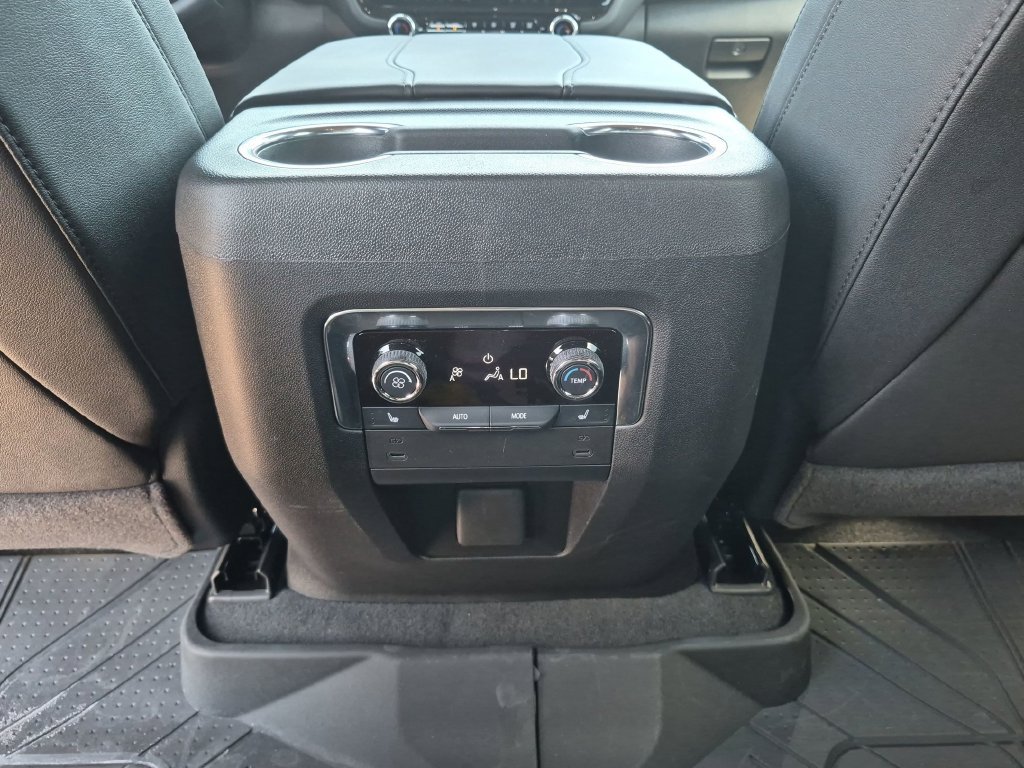 Used 2026 Chevrolet Tahoe LT w/ Comfort Package RWD image 38