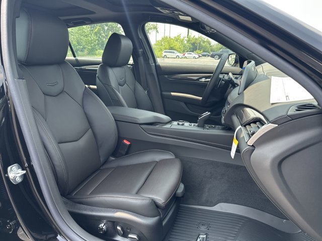 New 2026 Cadillac CT5 V w/ Technology Package image 32