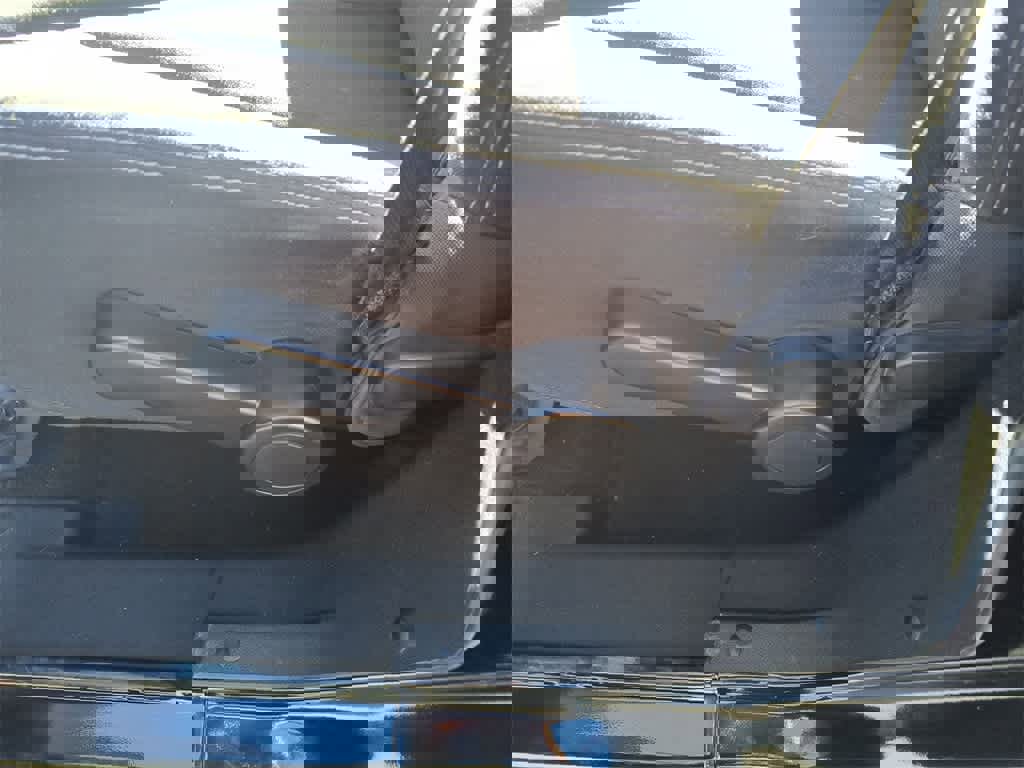 Used 2013 Jeep Wrangler Unlimited Sahara w/ Max Tow Pkg image 12