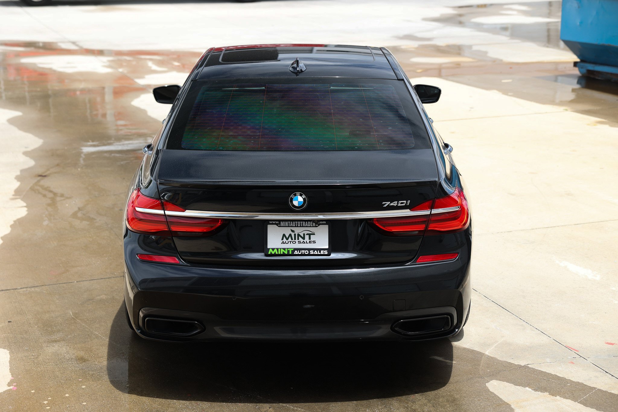 Used 2019 BMW 740i w/ M Sport Package RWD image 12
