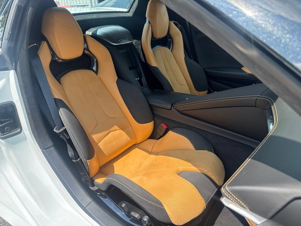 Used 2024 Chevrolet Corvette E-Ray AWD/4WD image 23
