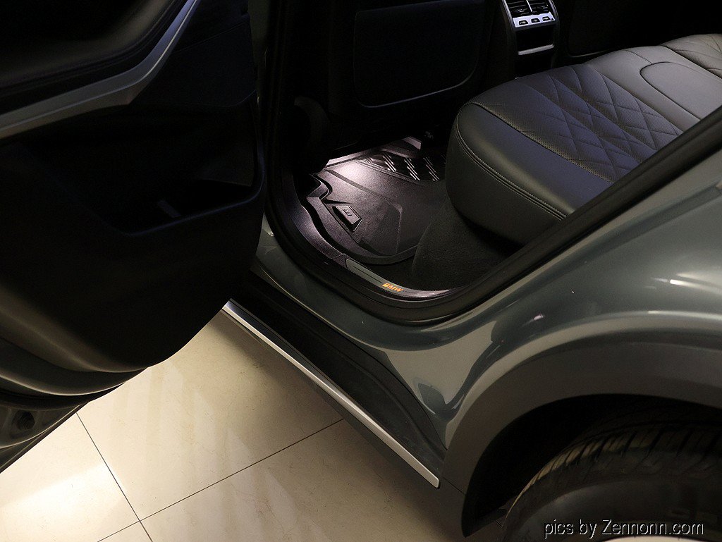 Certified 2024 BMW X5 xDrive50e AWD/4WD image 28
