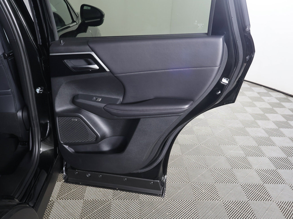 New 2026 Mitsubishi Outlander LE AWD/4WD image 25