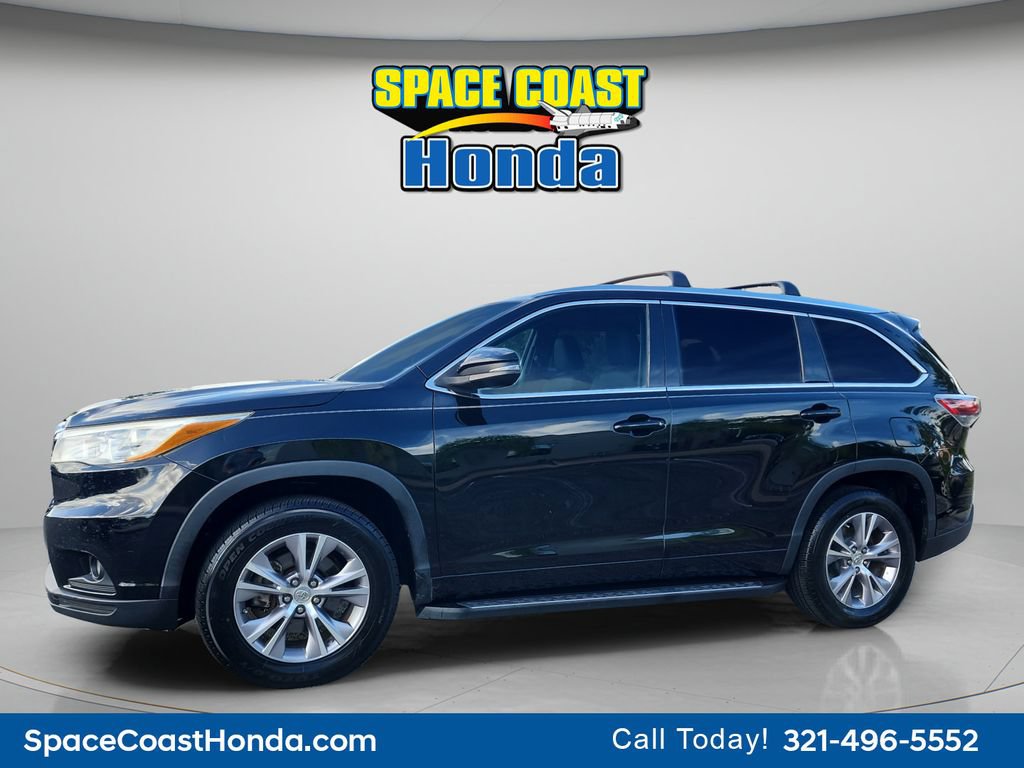 Used 2015 Toyota Highlander XLE FWD image 9