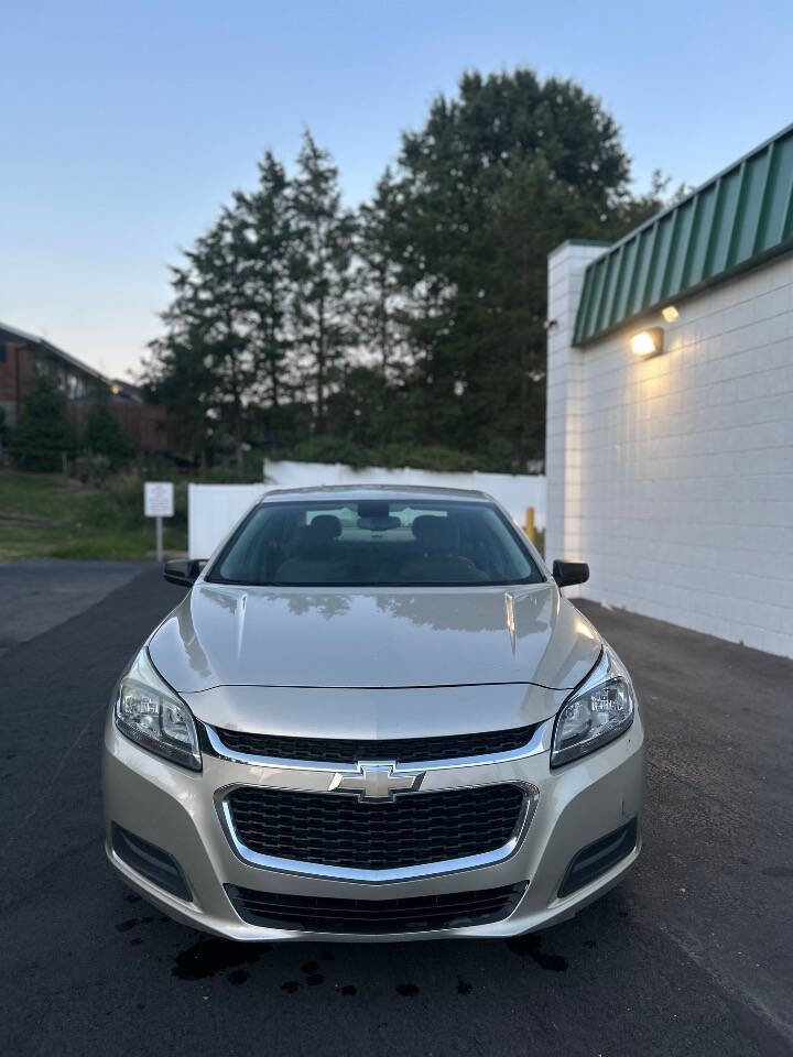 Used 2015 Chevrolet Malibu LS image 2