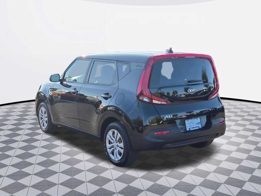 Used 2021 Kia Soul LX FWD image 4