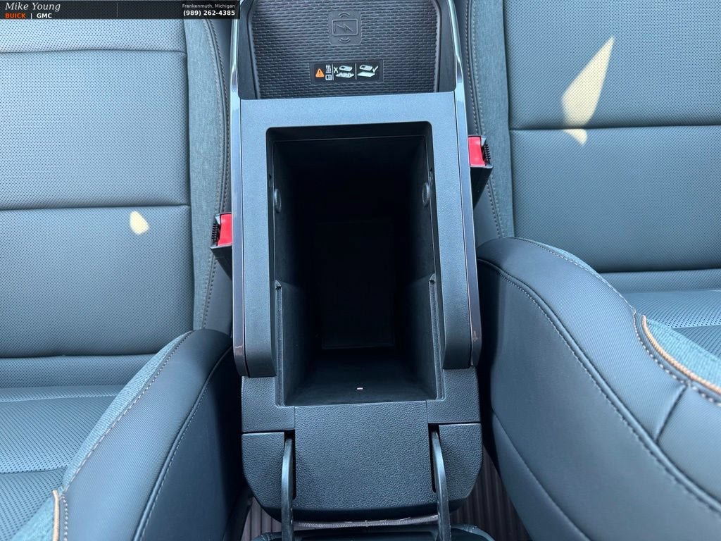 New 2027 GMC Terrain AT4 w/ Convenience Package III AWD/4WD image 20