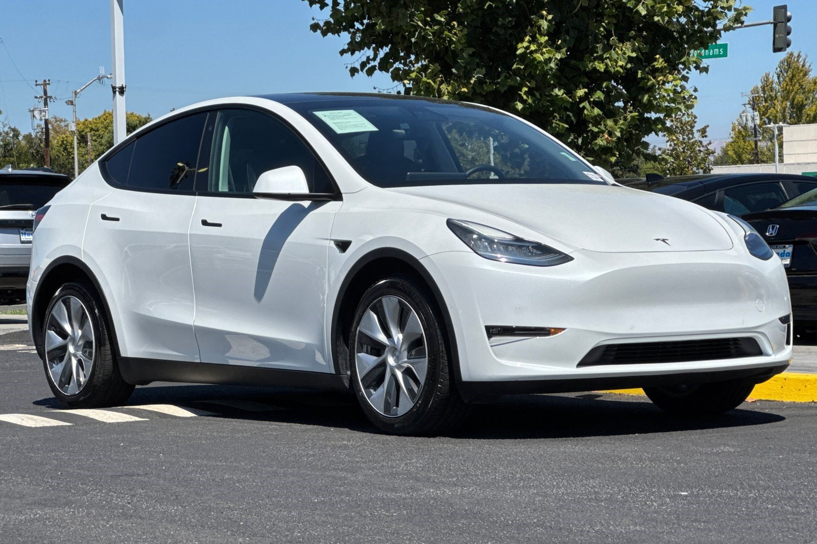 Used 2021 Tesla Model Y Long Range AWD/4WD image 6
