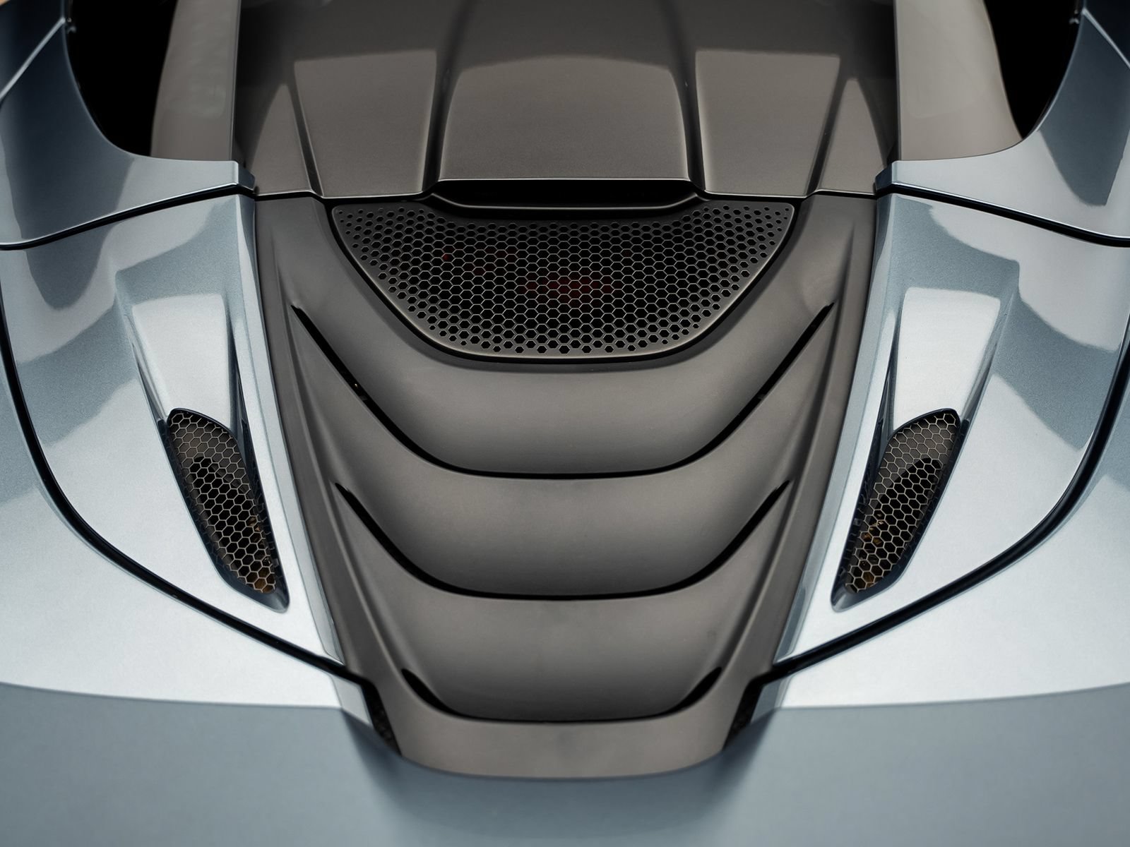 Used 2022 McLaren 720S Performance RWD image 51
